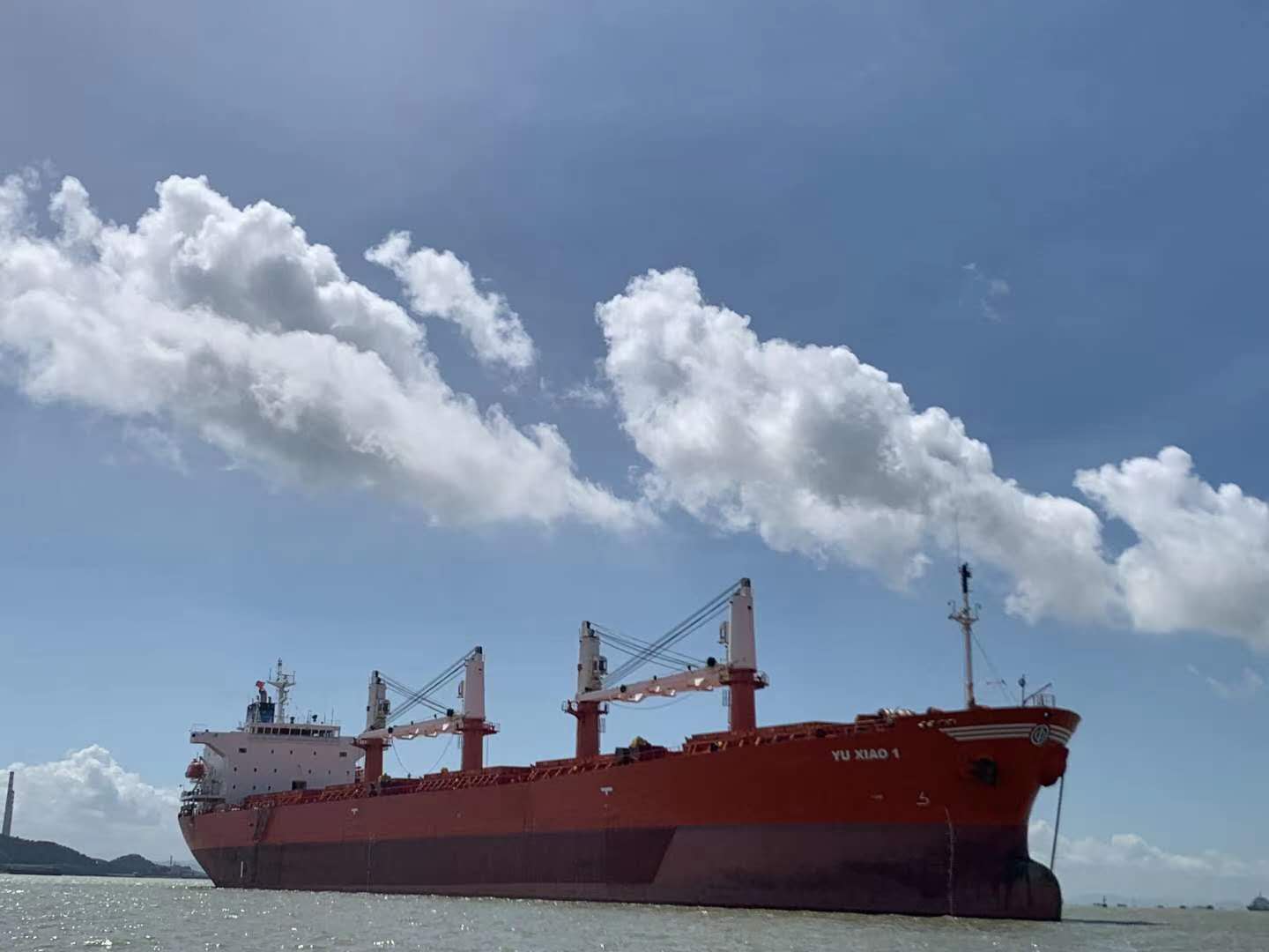 “域?yàn)t1號”順利完成香港交船